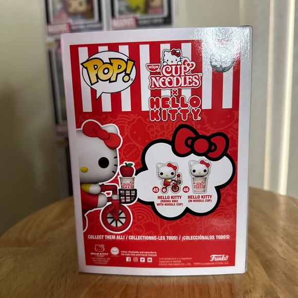 Hello kitty on bike - Picture 3 of 6